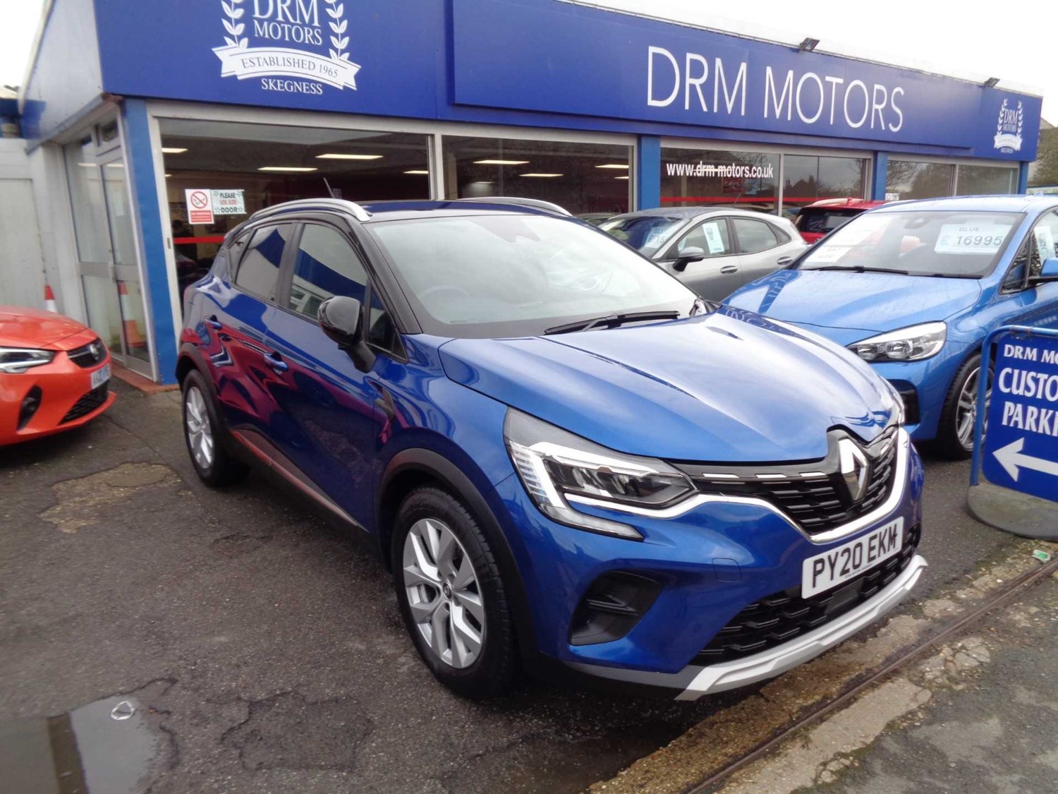 2020 used Renault Captur ICONIC TCE