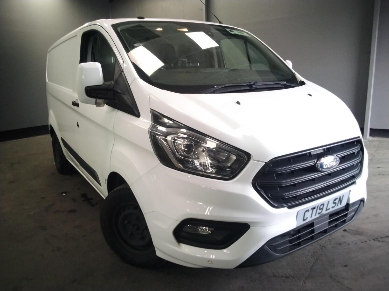 Ford Transit Custom Listing Image