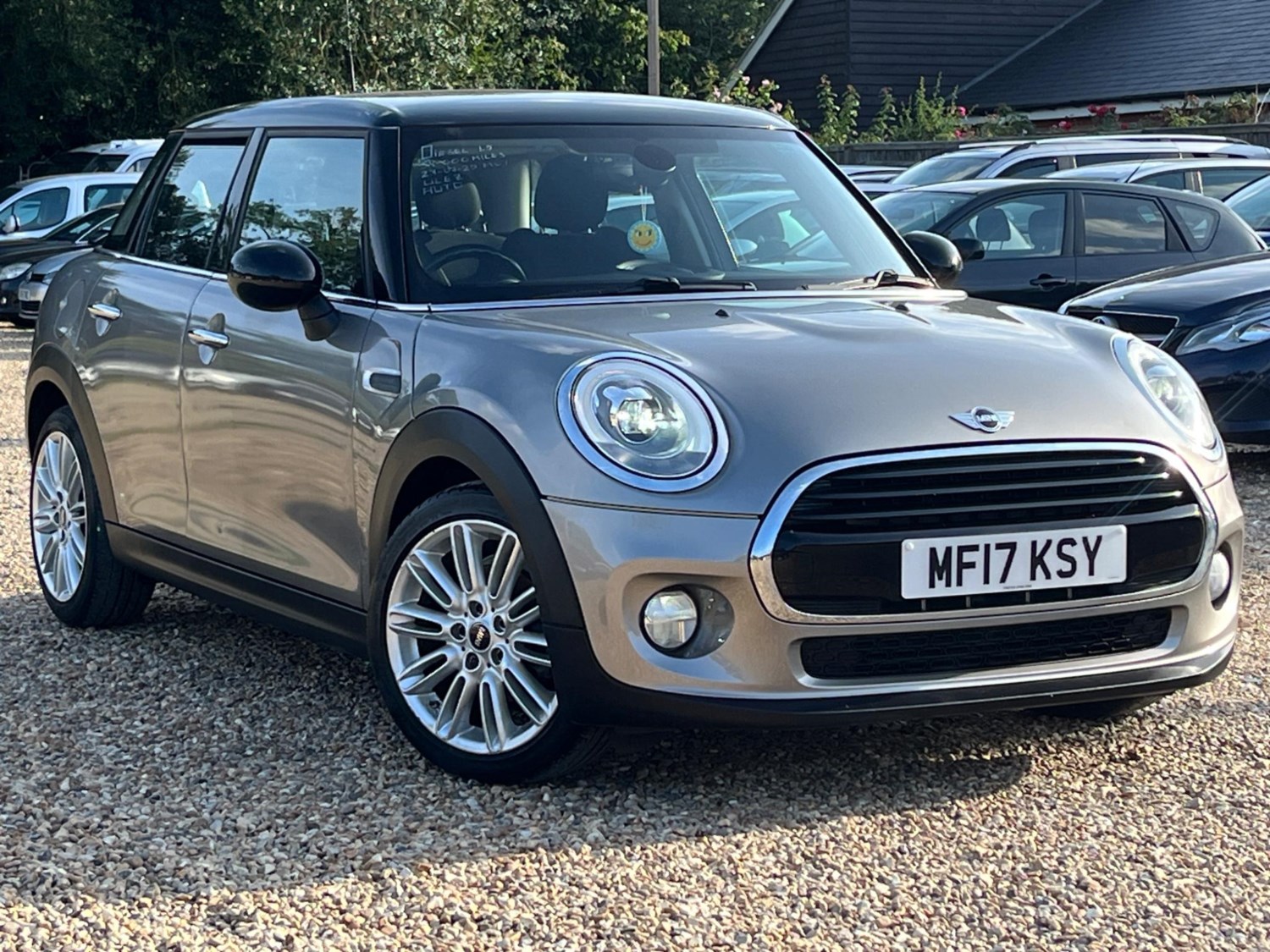 MINI Hatch Listing Image