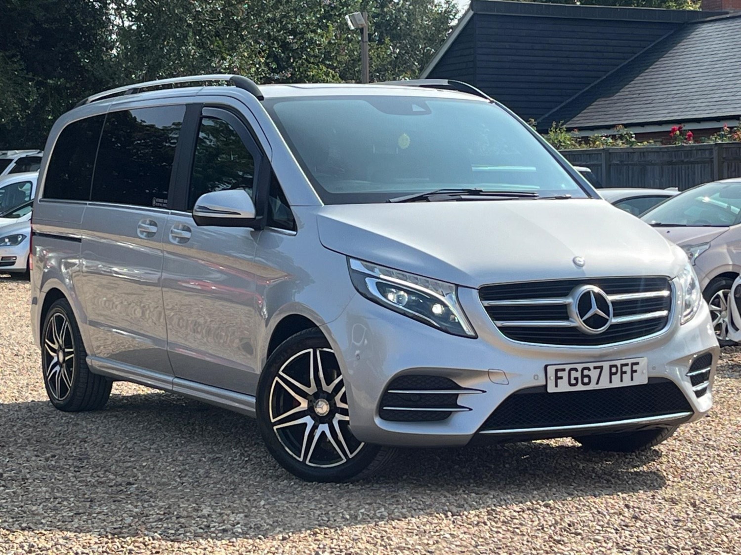 Mercedes-Benz V-Class Listing Image