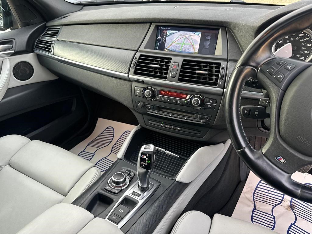 BMW X5 Listing Image