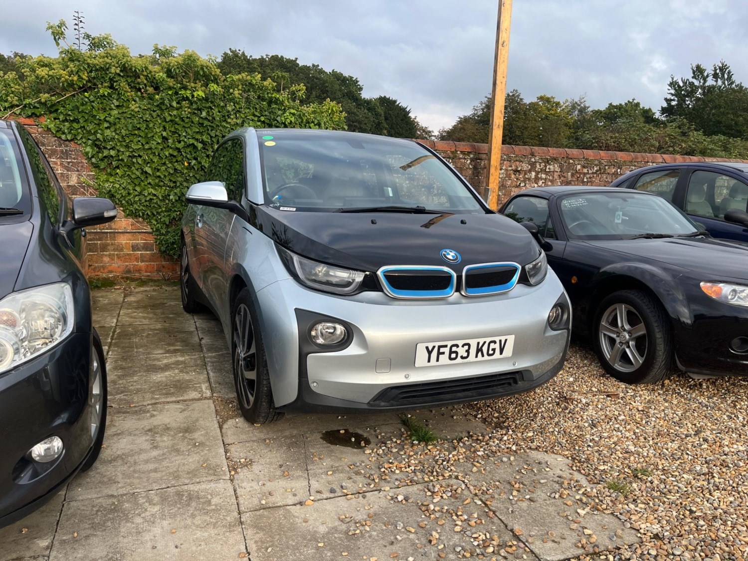 BMW i3 Listing Image