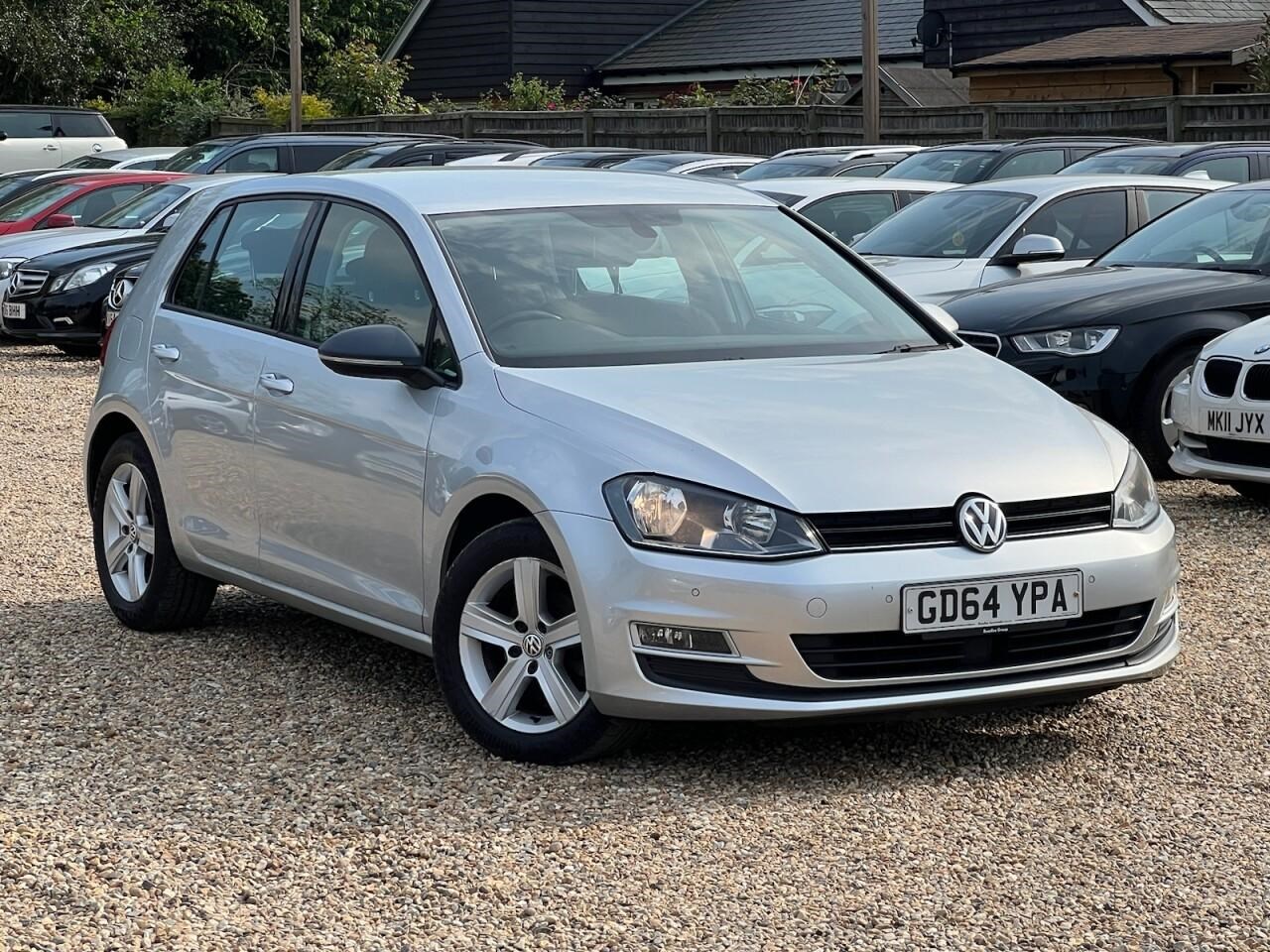 Volkswagen Golf Listing Image