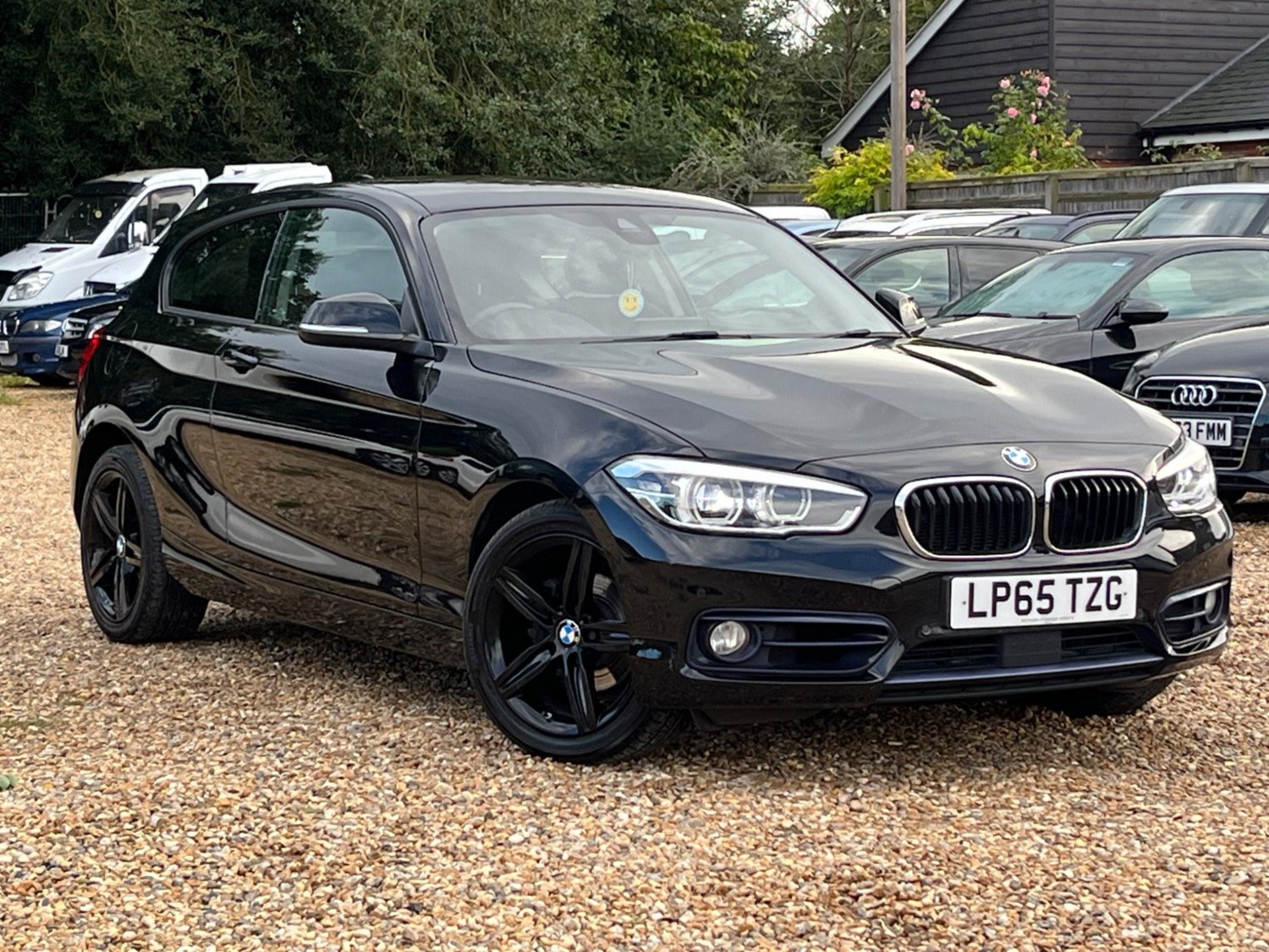 BMW 1 Series Listing Image