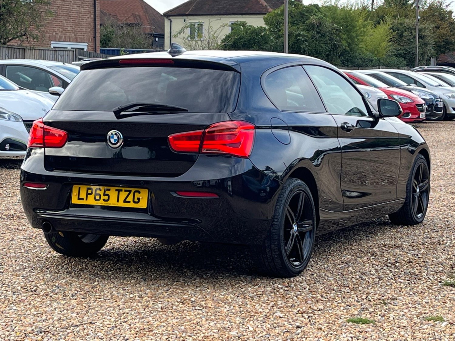 BMW 1 Series Listing Image