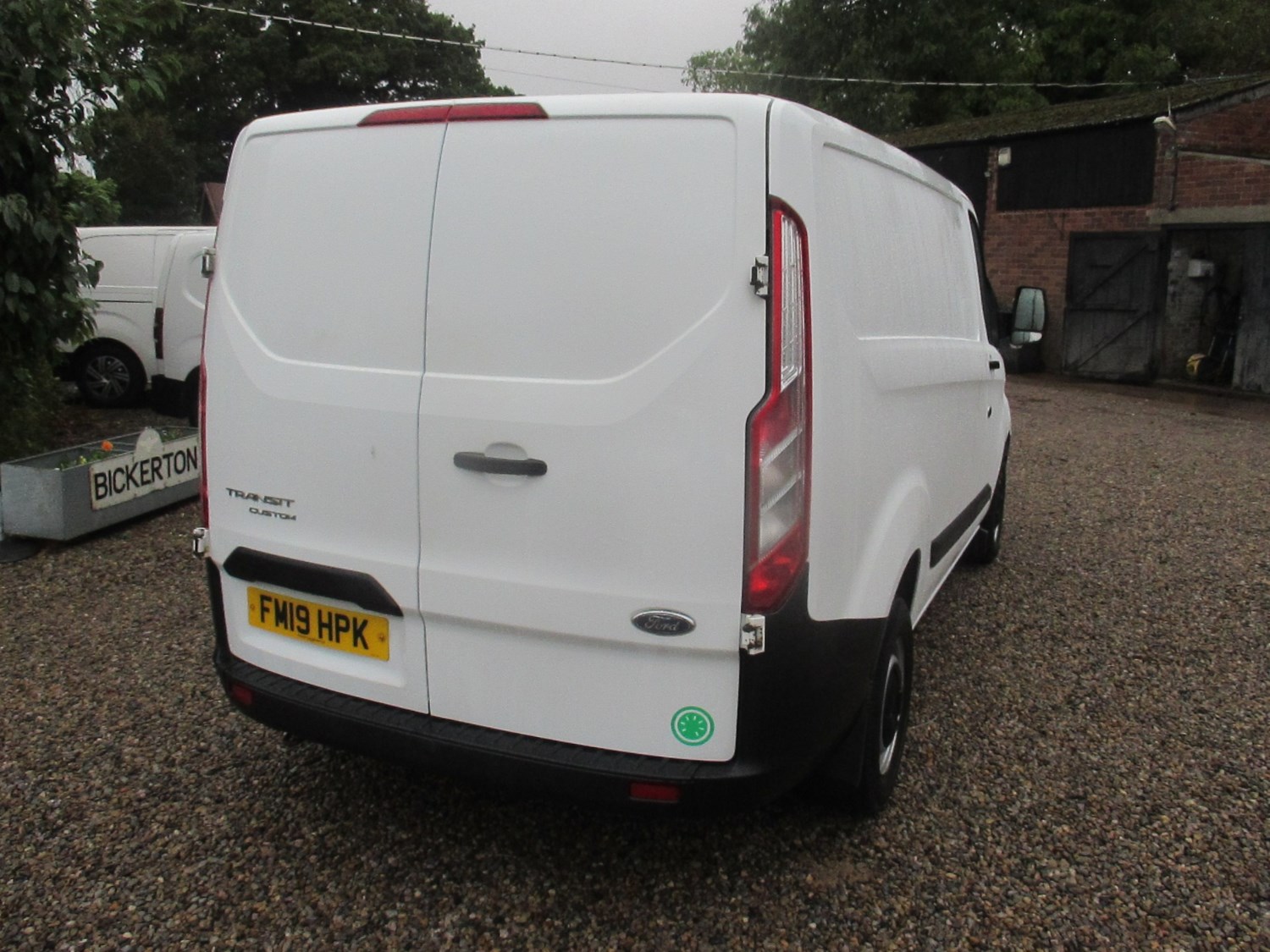 Ford Transit Custom Listing Image