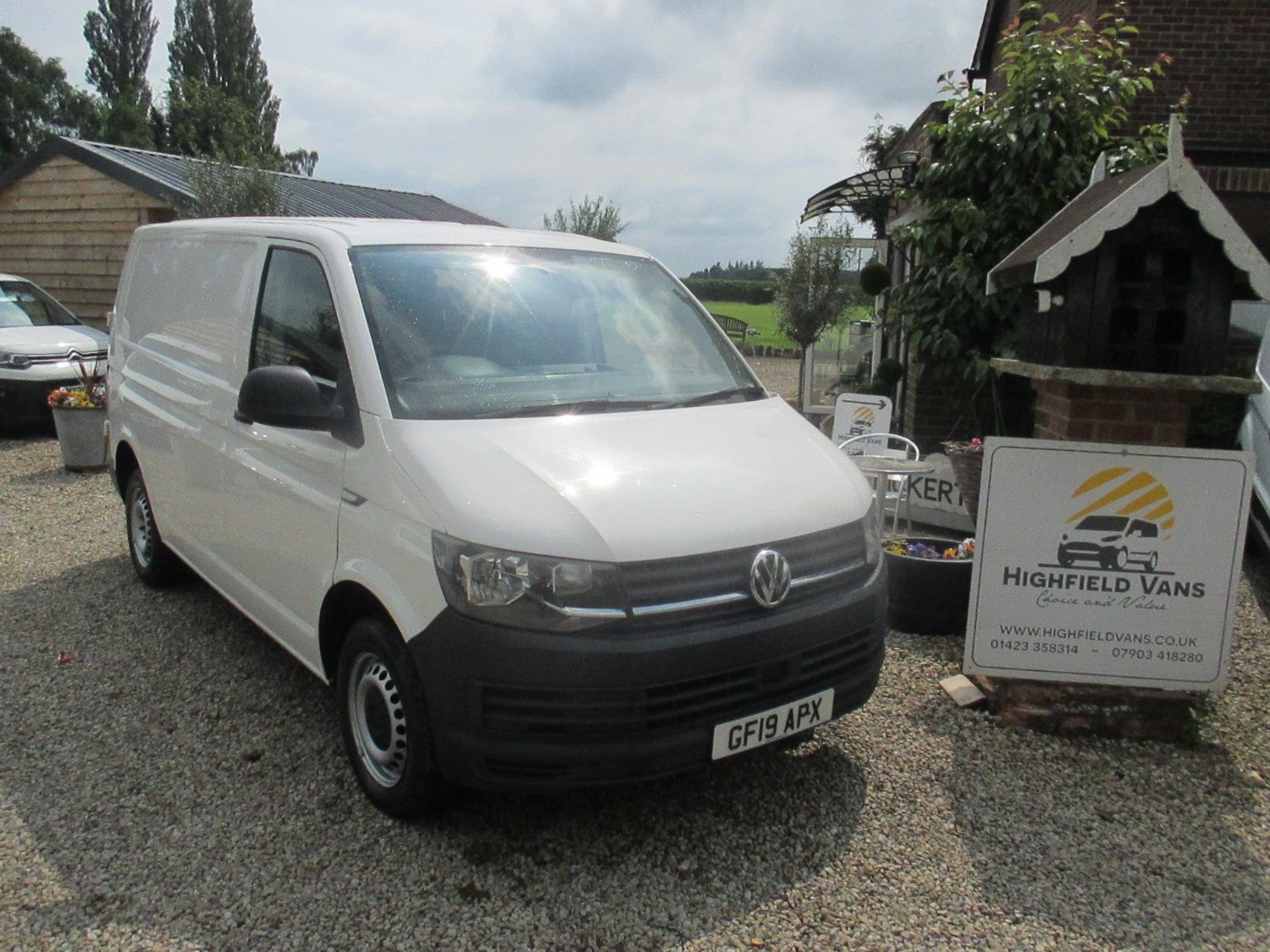 Volkswagen Transporter Listing Image