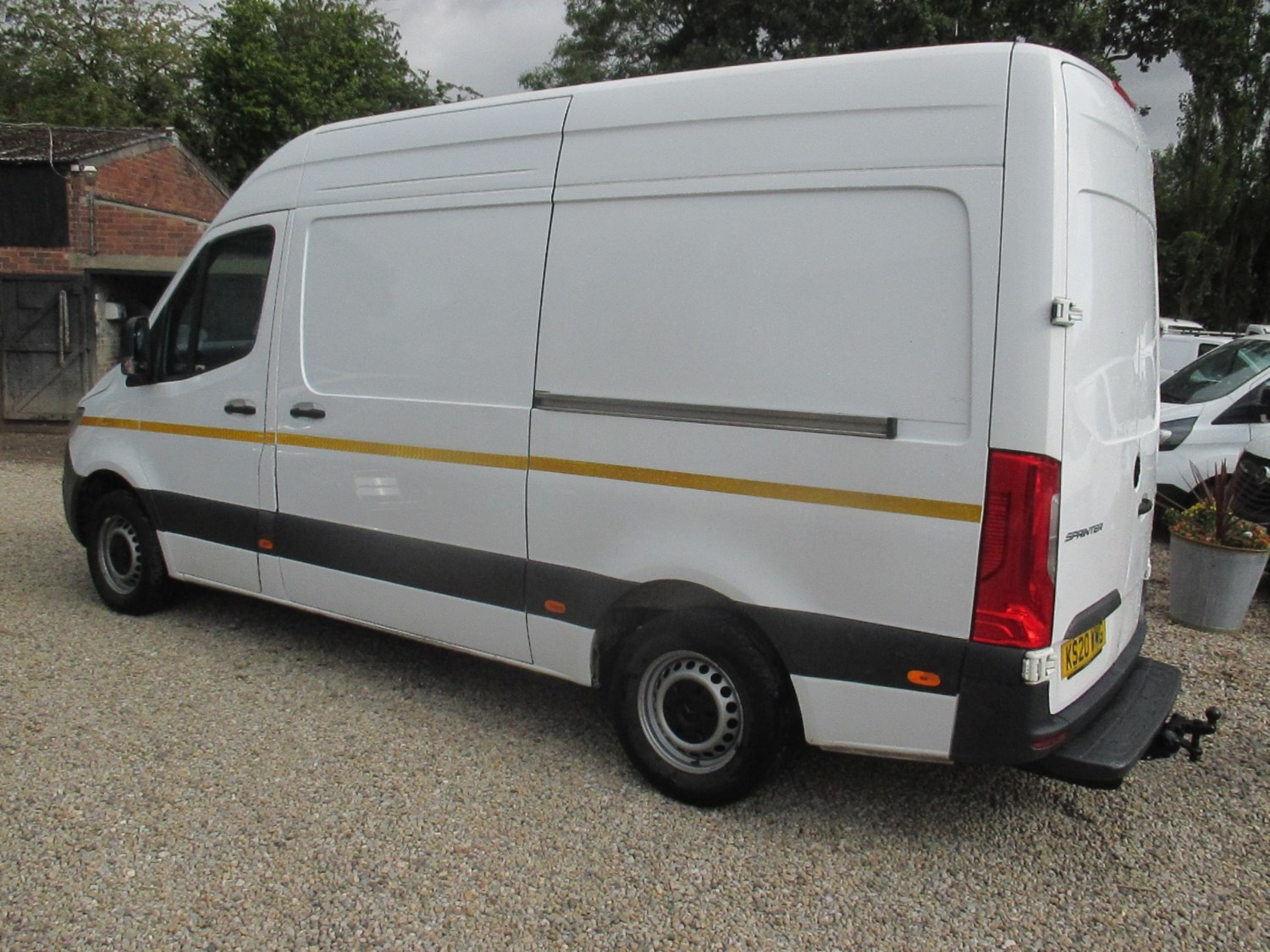 Mercedes-Benz Sprinter Listing Image