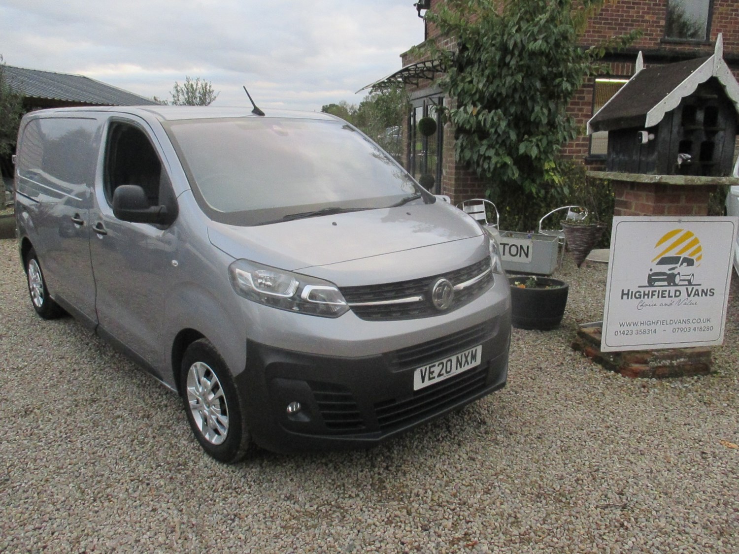 Vauxhall Vivaro Listing Image