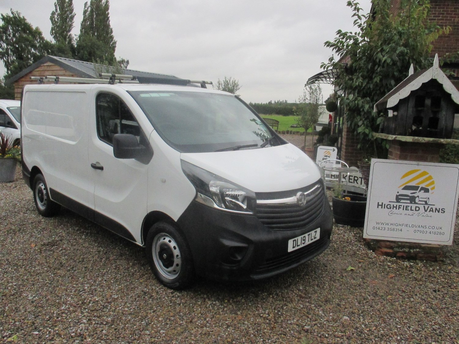 Vauxhall Vivaro Listing Image