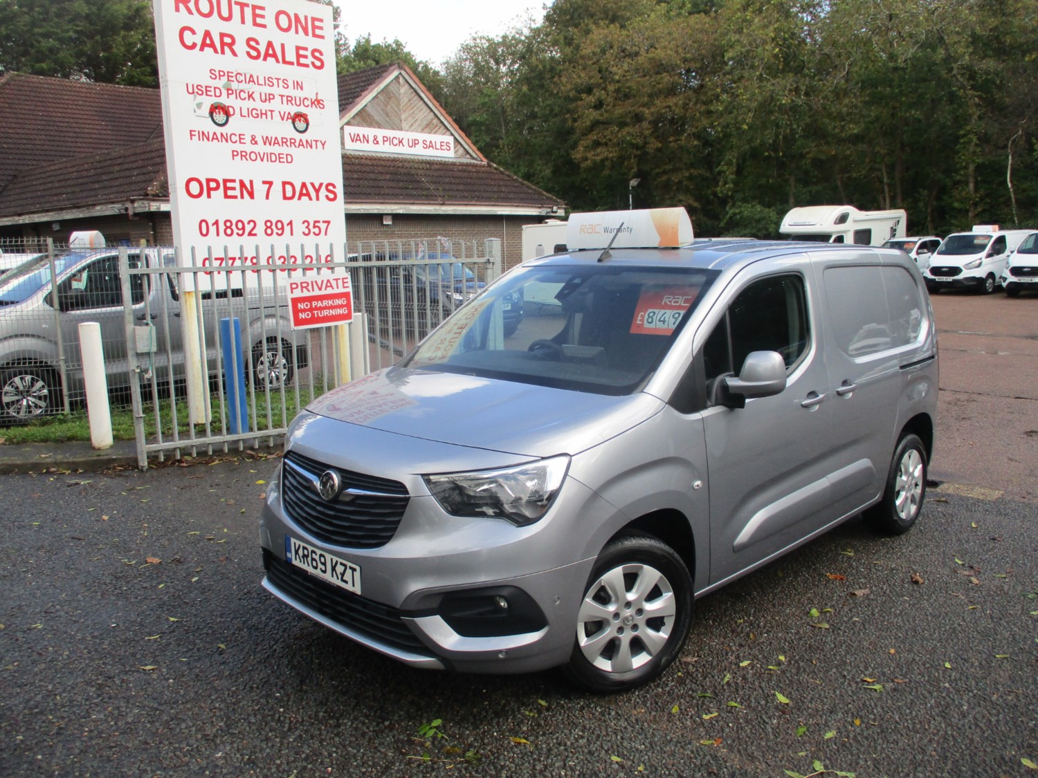 Vauxhall Combo Listing Image