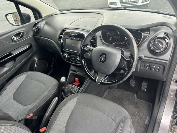 Renault Captur Listing Image