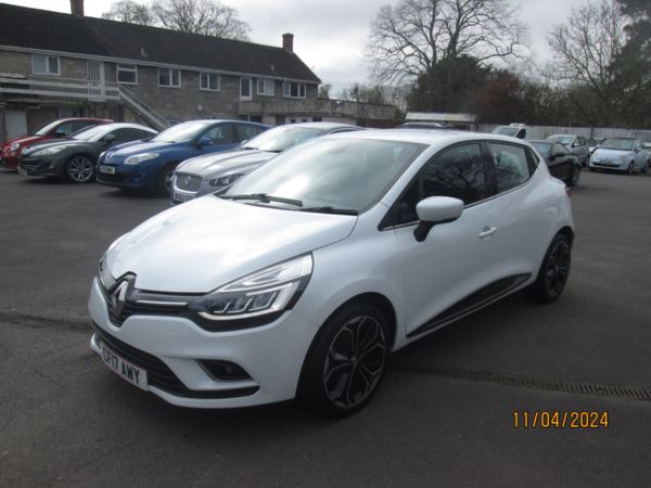 2017 (17) Renault Clio 0.9 TCE 90 Dynamique S Nav 5dr For Sale In Ilchester, Somerset