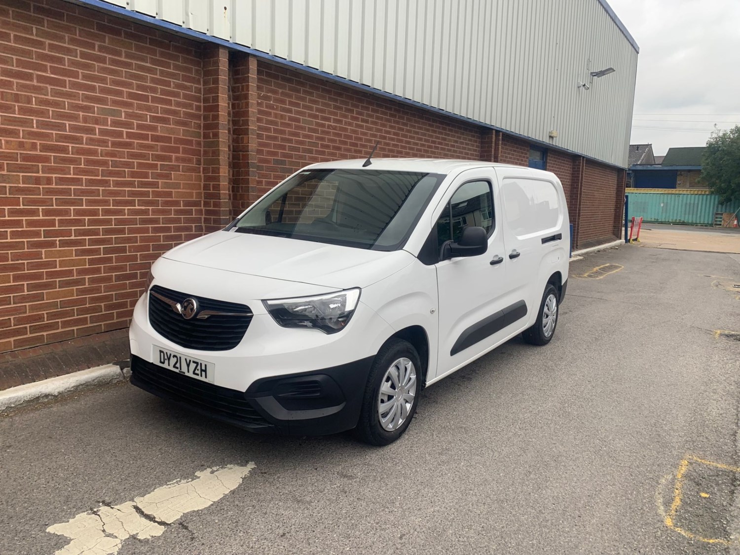 Vauxhall Combo Listing Image