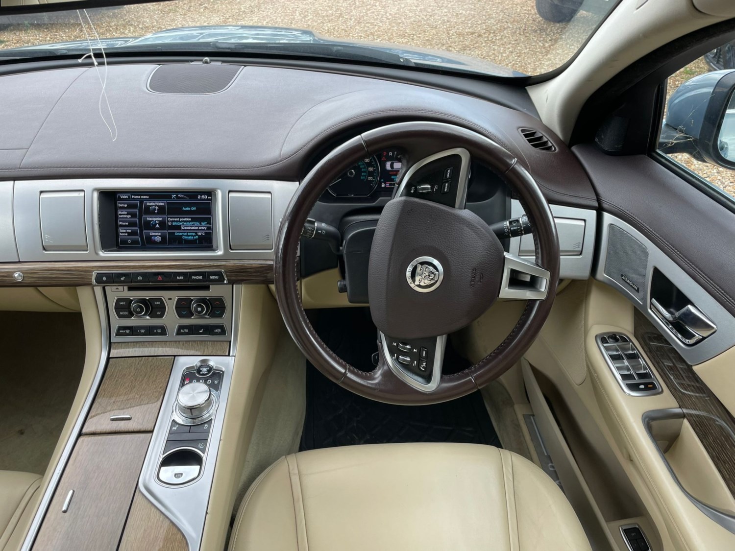 Jaguar XF Listing Image