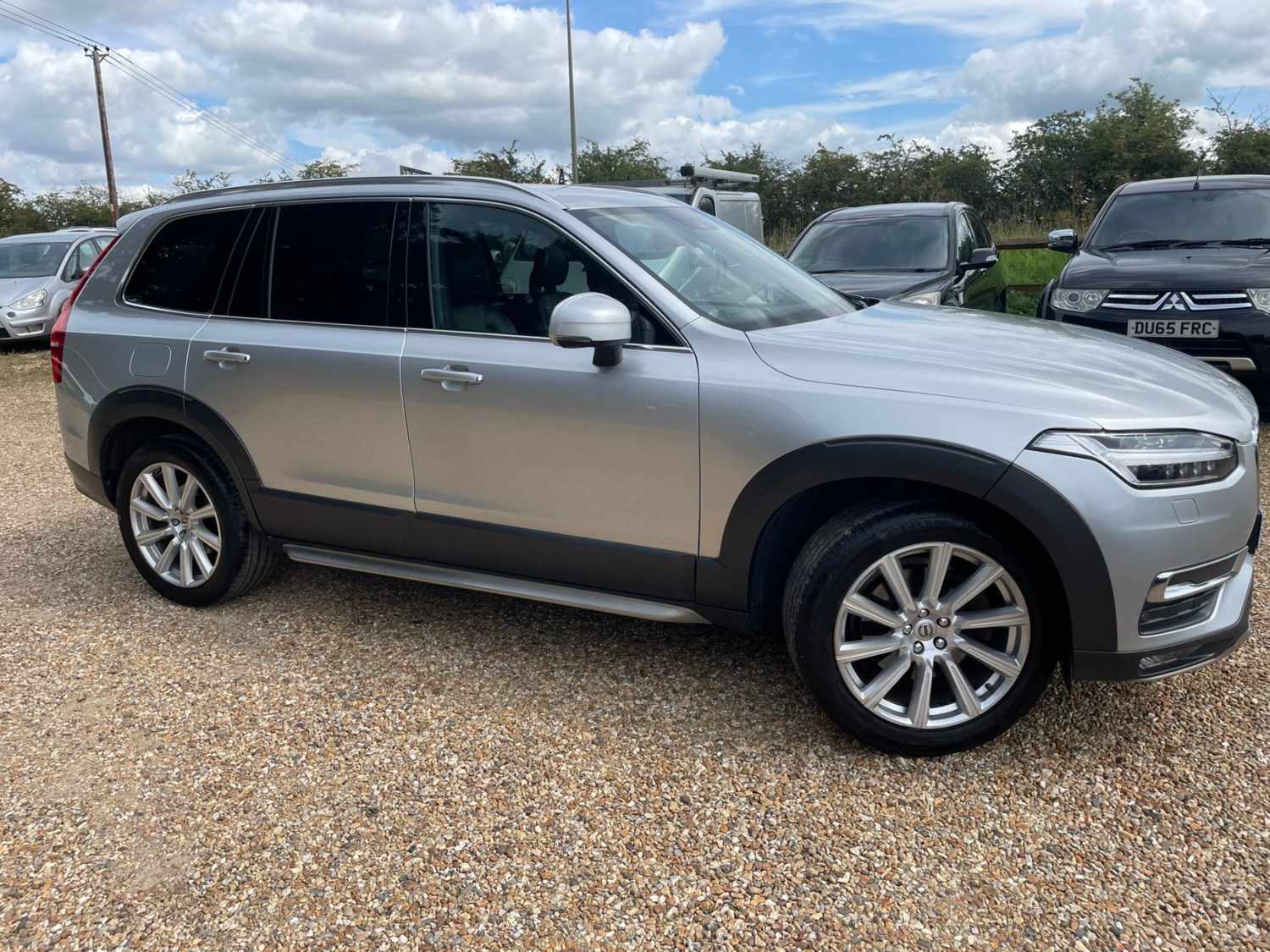 Volvo XC90 Listing Image