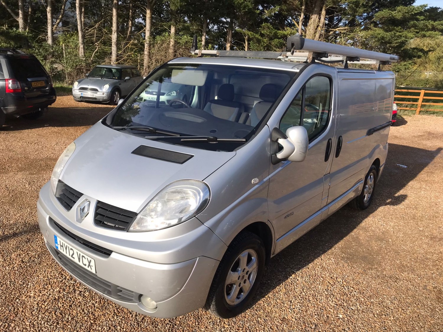 Renault Trafic Listing Image