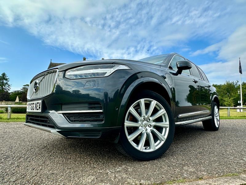 Volvo XC90 Listing Image