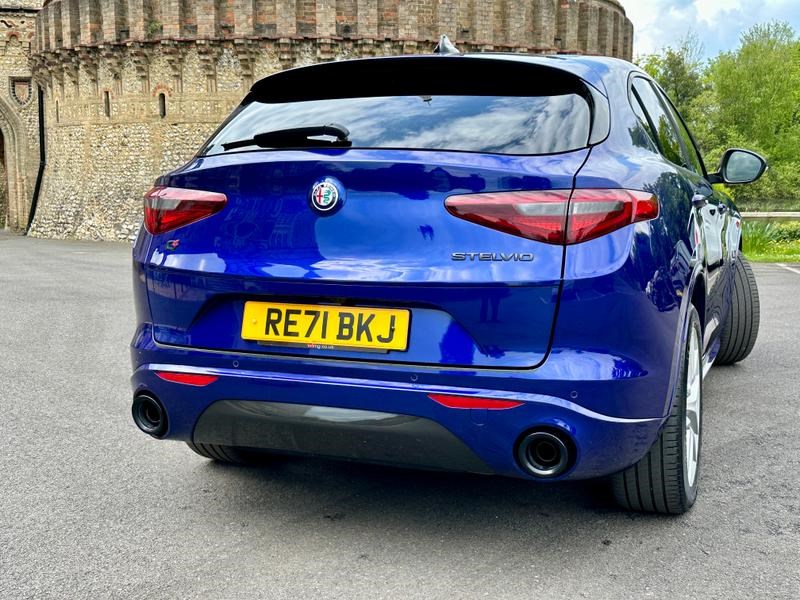 Alfa Romeo Stelvio Listing Image