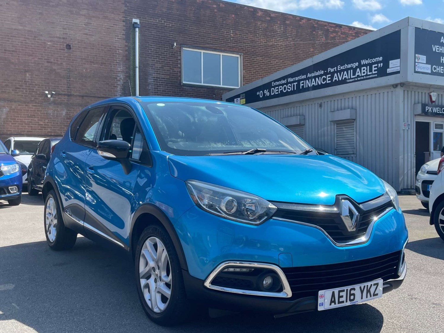 Renault Captur Listing Image