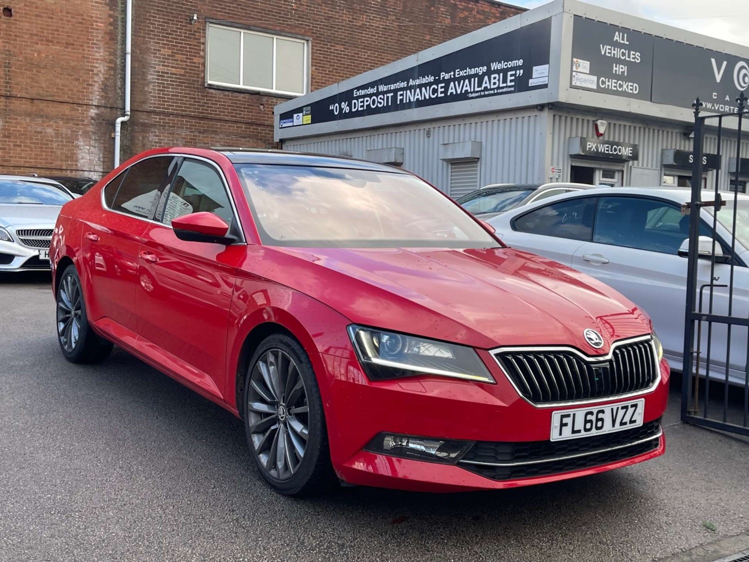 Skoda Superb Listing Image