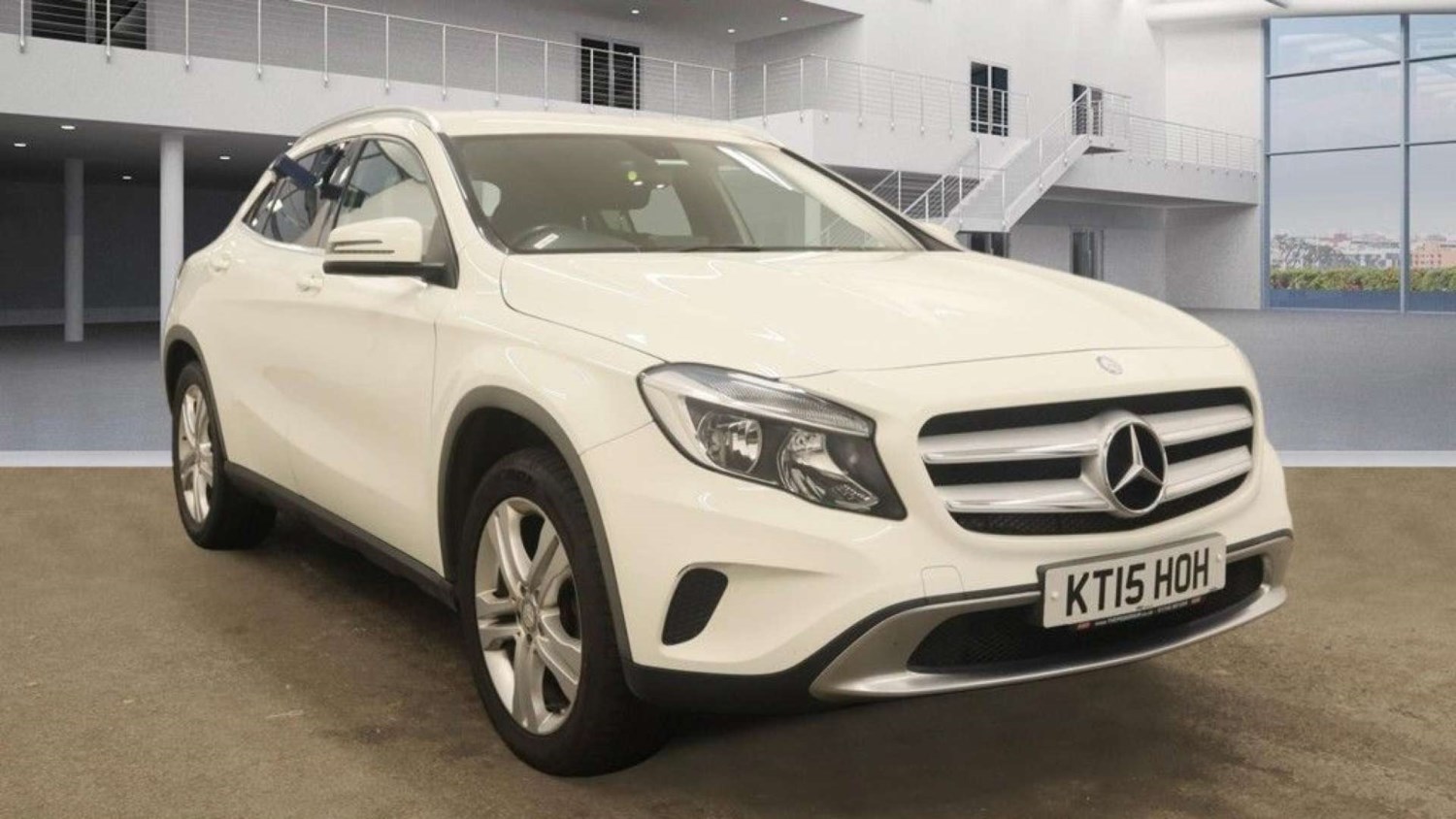 Mercedes-Benz GLA Listing Image