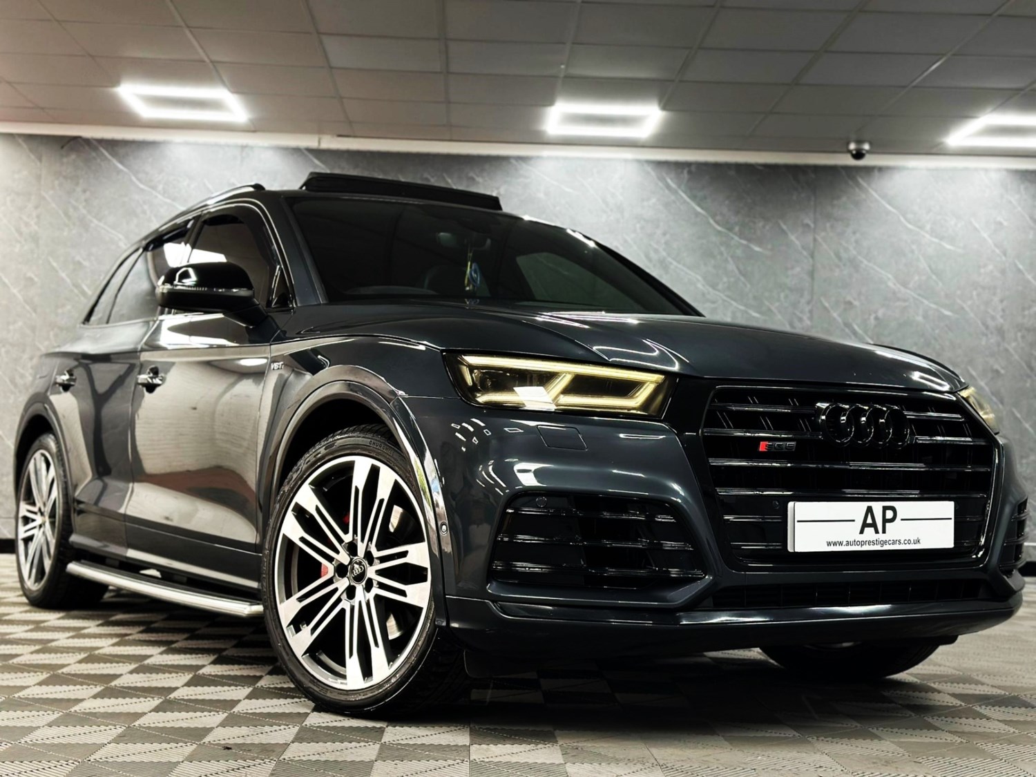 Audi Q5 Listing Image