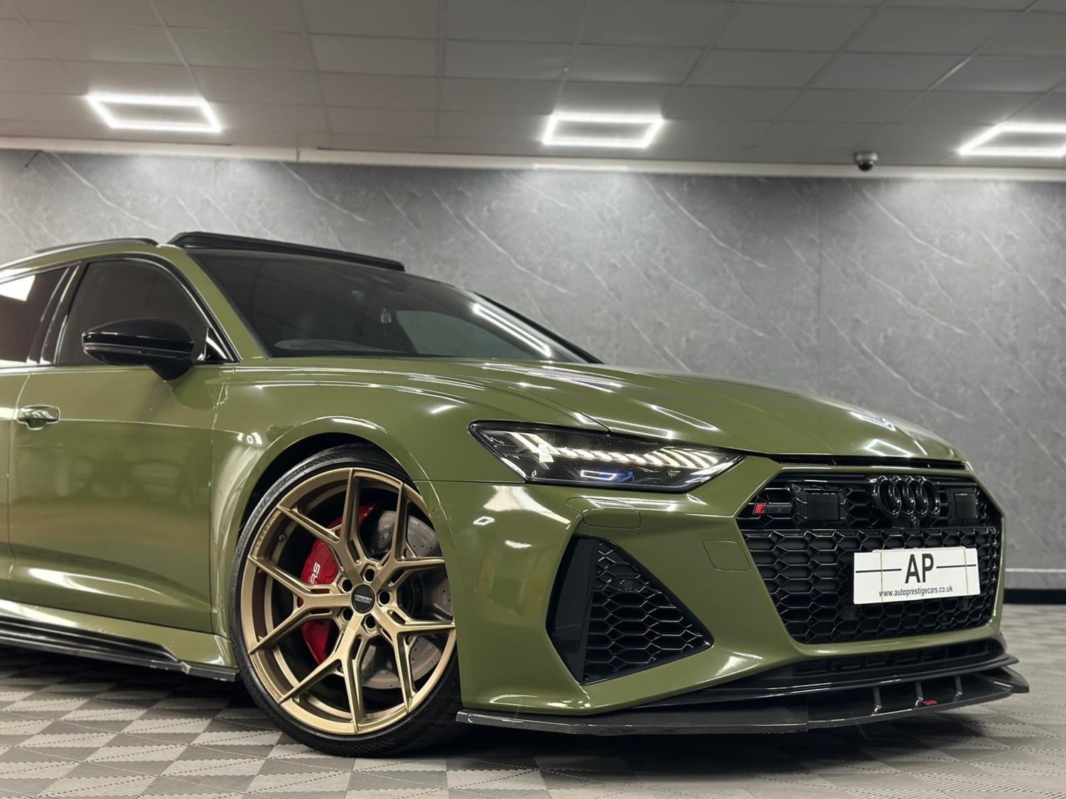 Audi RS6 Listing Image