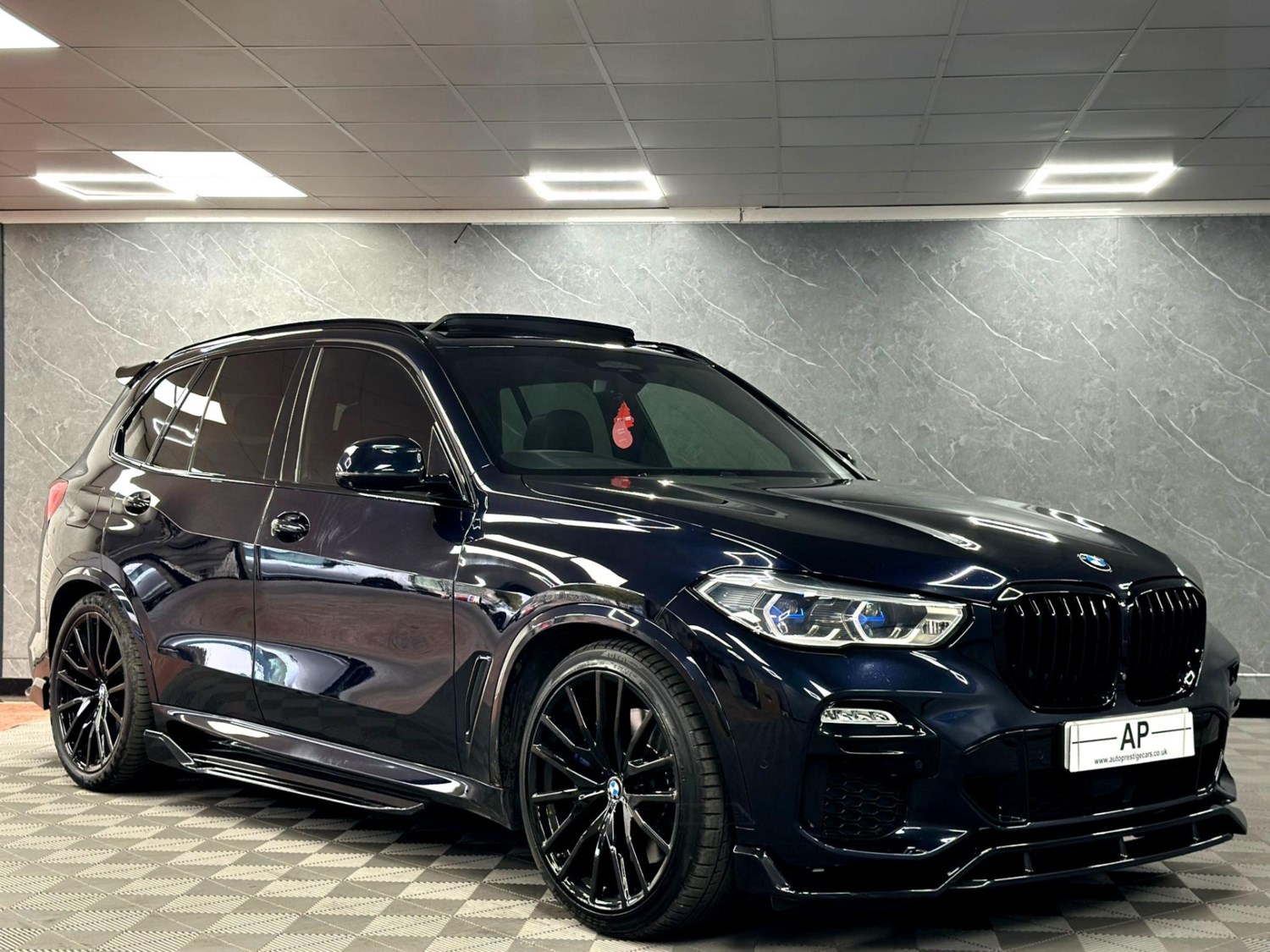 BMW X5 Listing Image