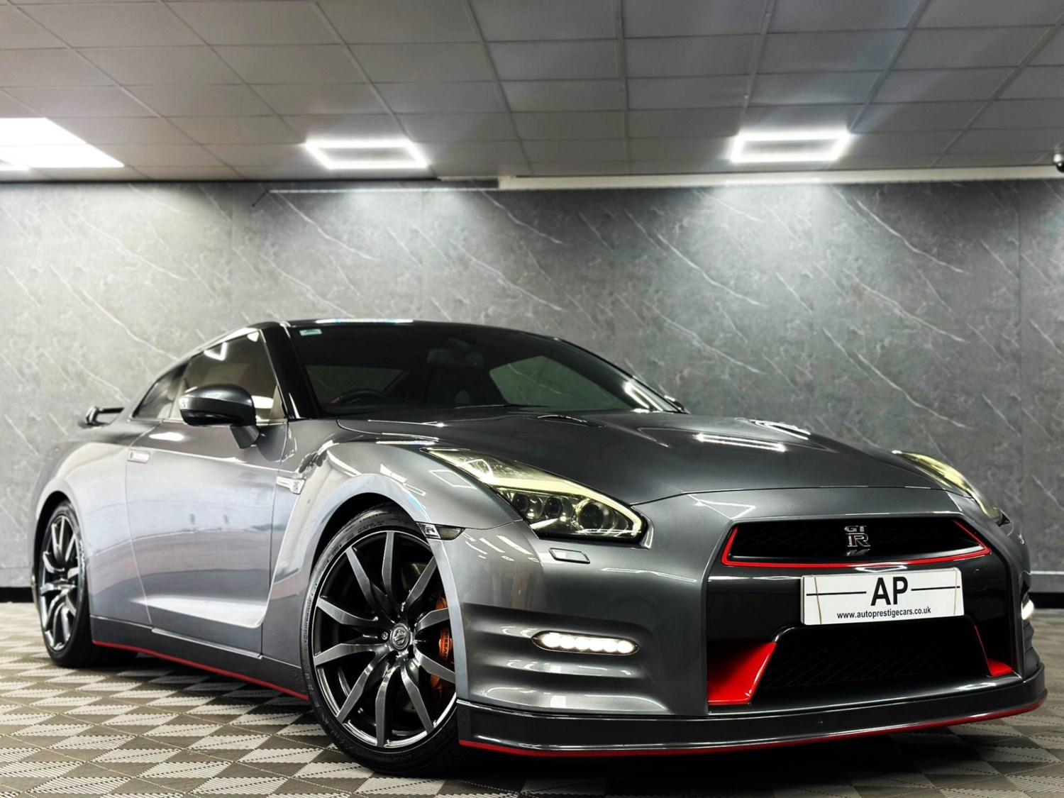 Nissan GT-R Listing Image