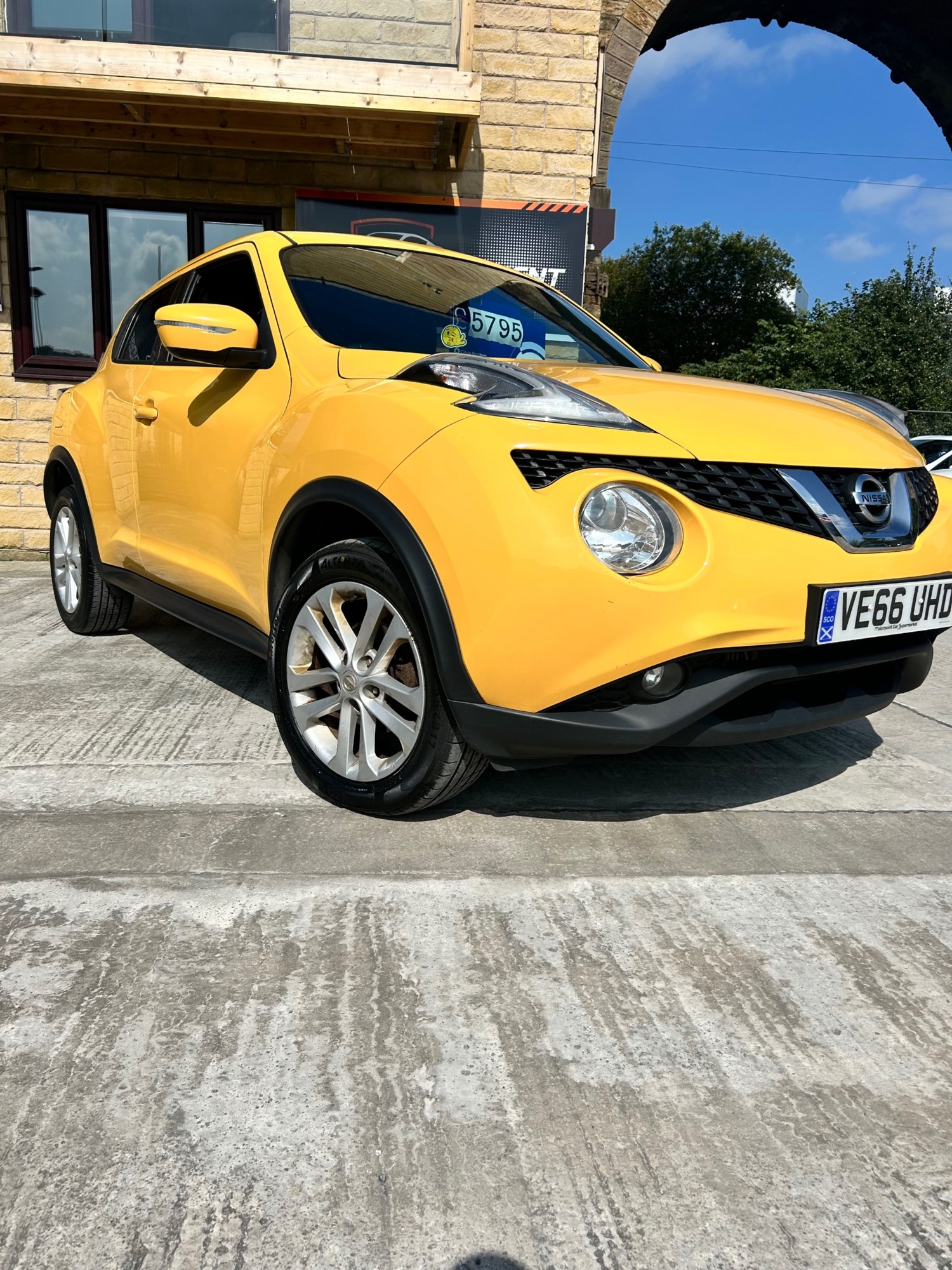 Nissan Juke Listing Image