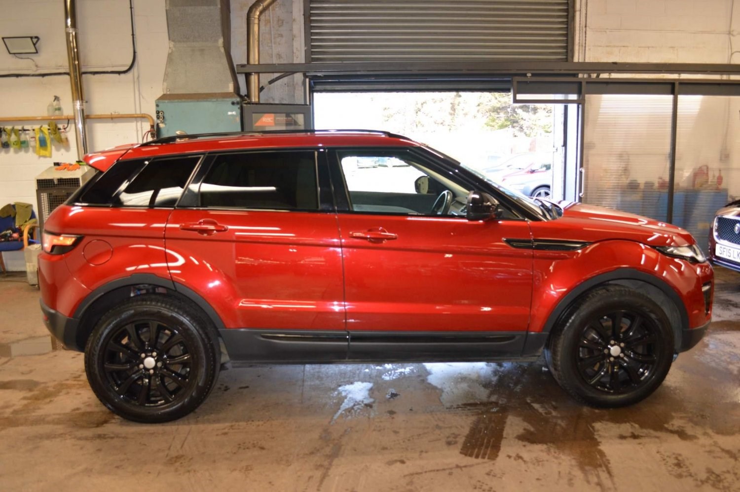 Land Rover Range Rover Evoque Listing Image