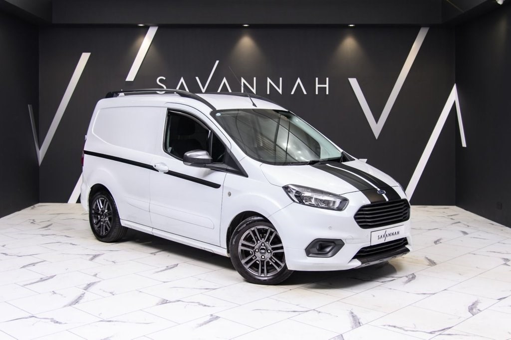 Ford Transit Courier Listing Image