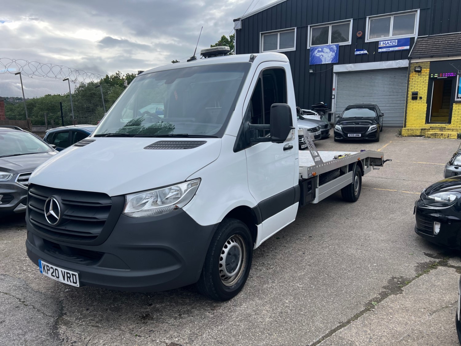 Mercedes-Benz Sprinter Listing Image