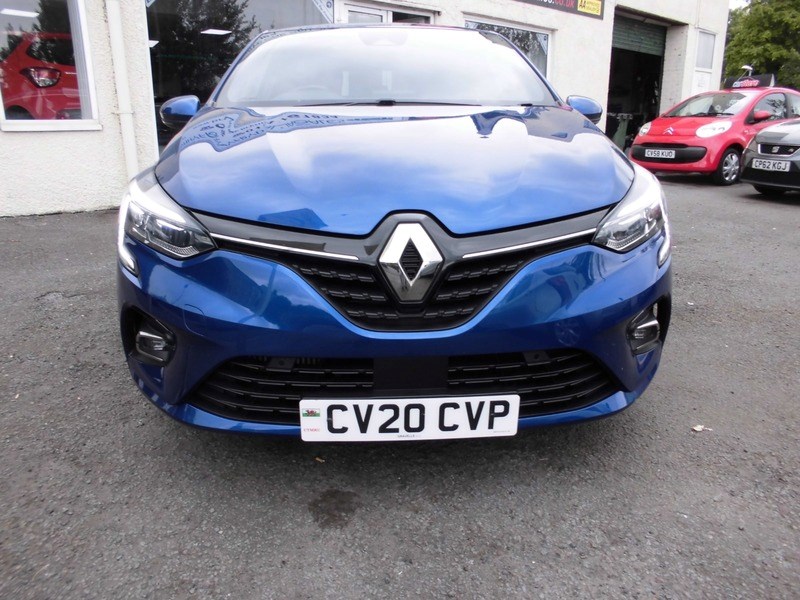 Renault Clio Listing Image