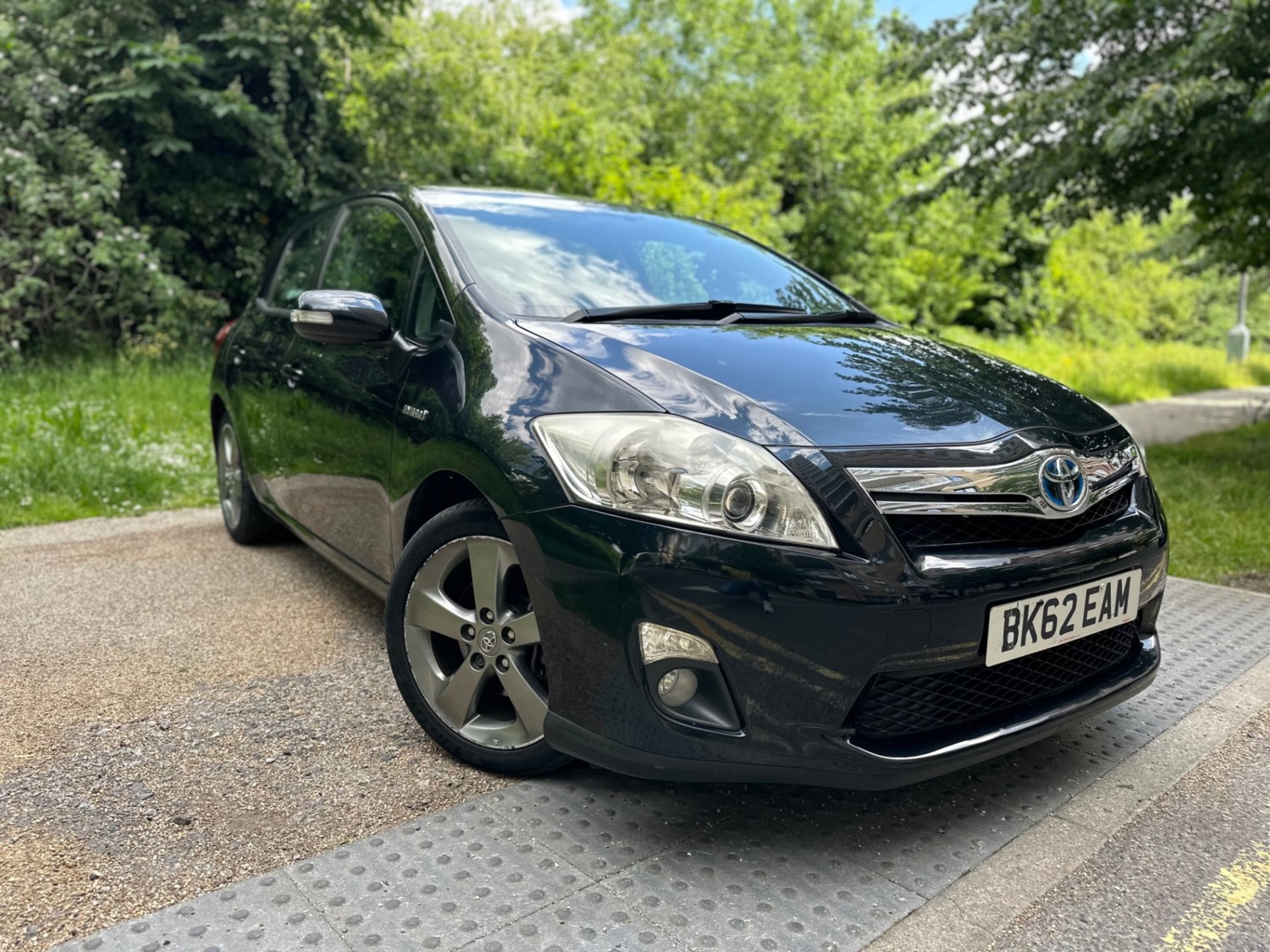 Toyota Auris Listing Image