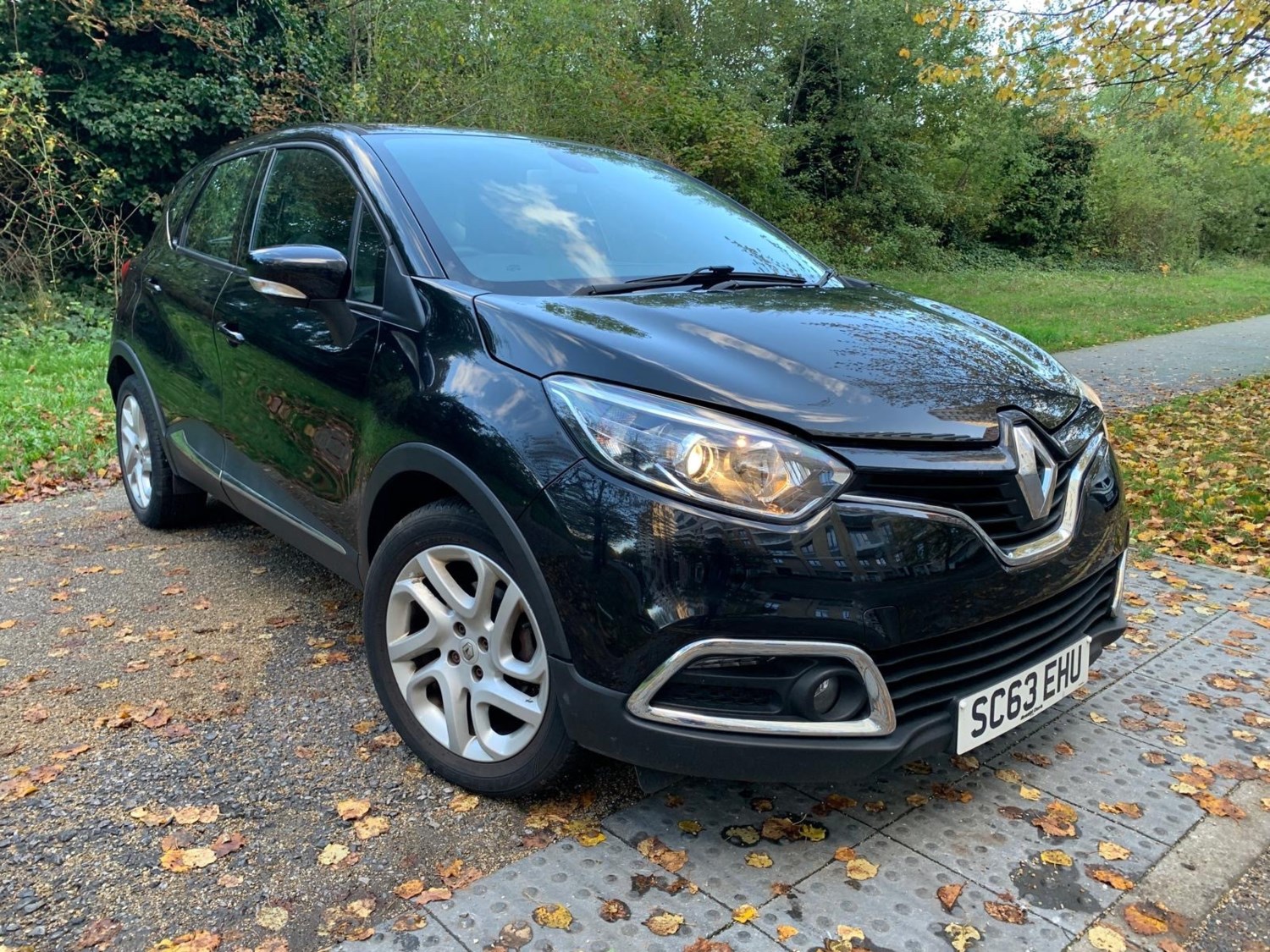 Renault Captur Listing Image