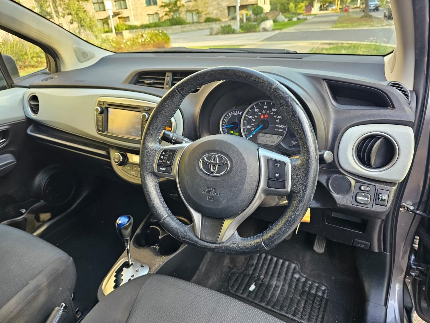 Toyota Yaris Listing Image