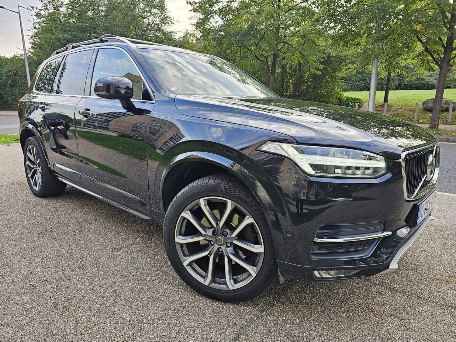 Volvo XC90 Listing Image