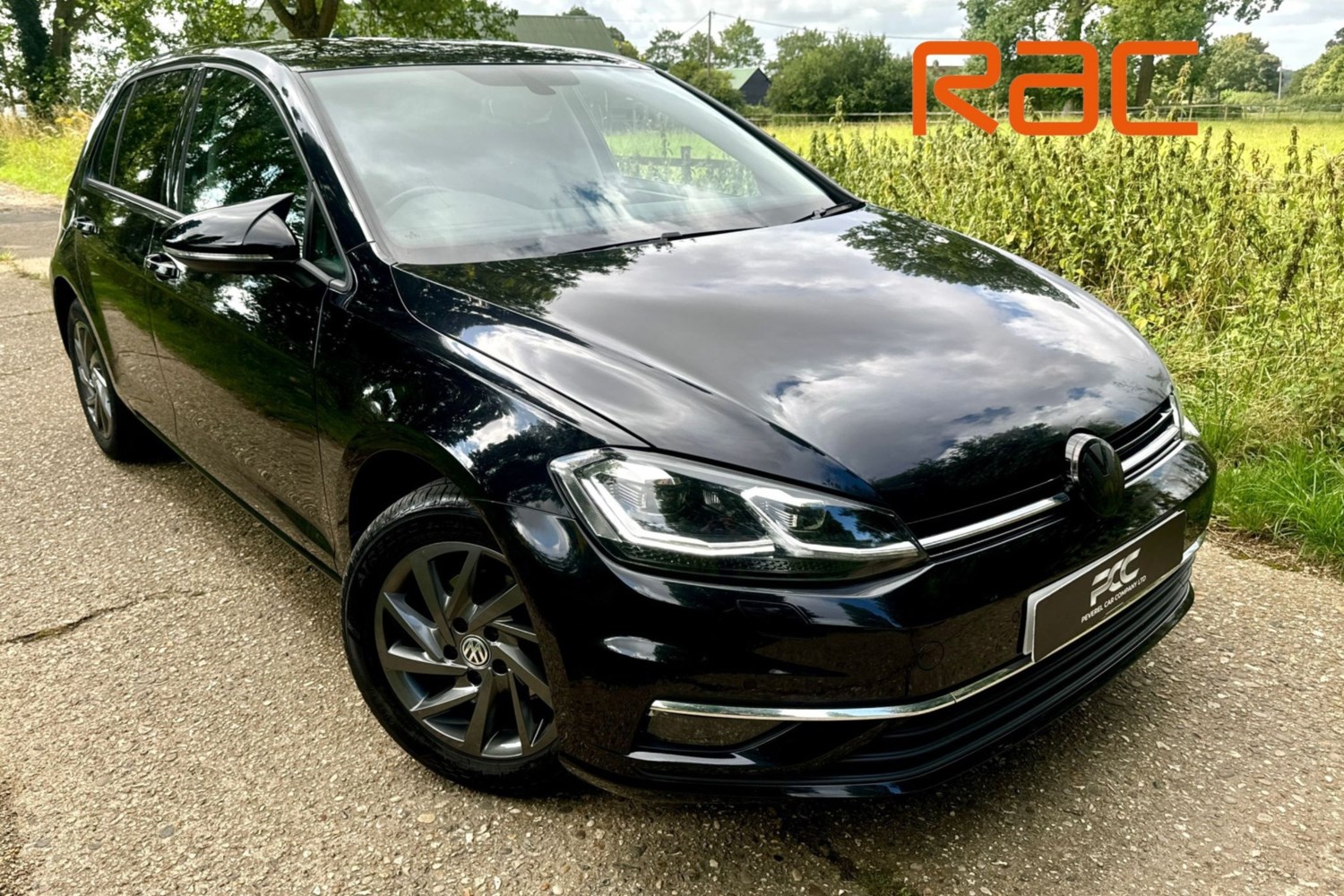 Volkswagen Golf Listing Image