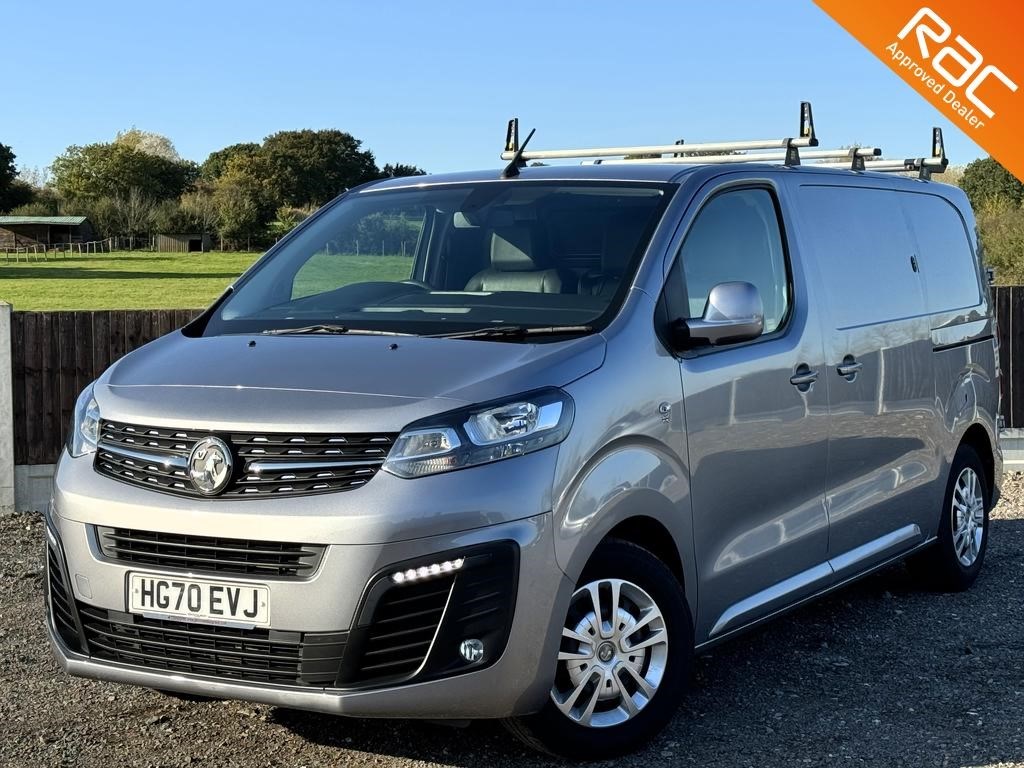 Vauxhall Vivaro Listing Image