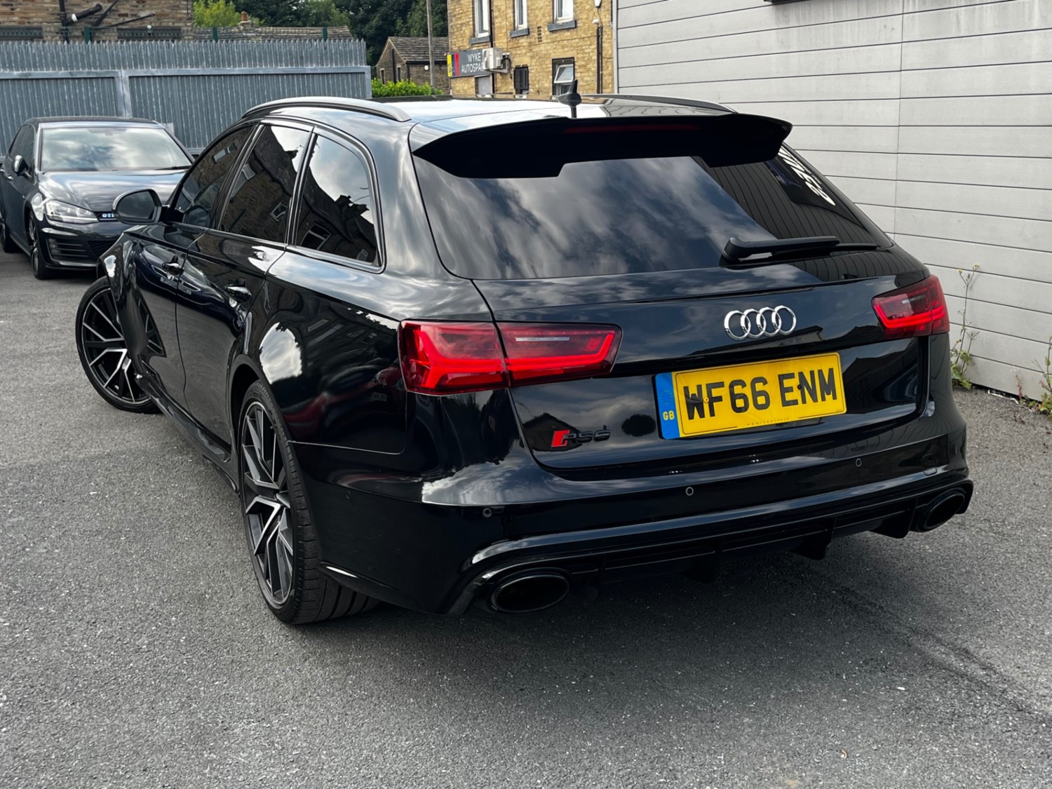 Audi RS6 Listing Image