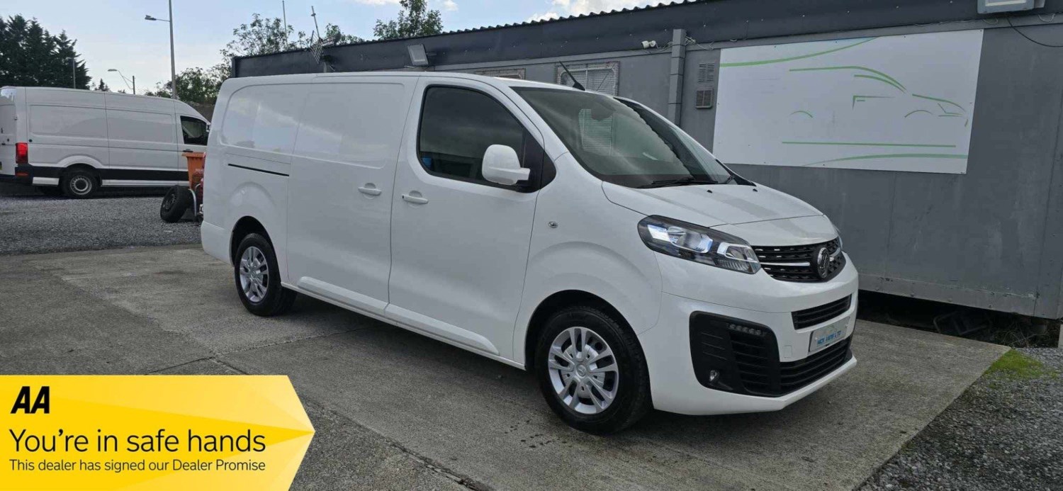 Vauxhall Vivaro Listing Image