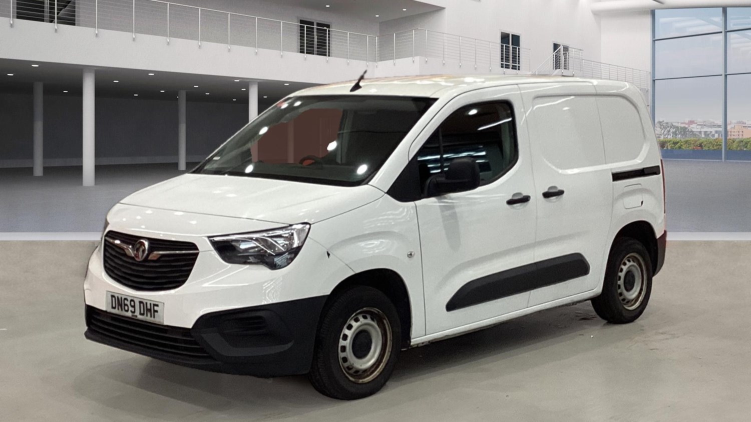 Vauxhall Combo Listing Image