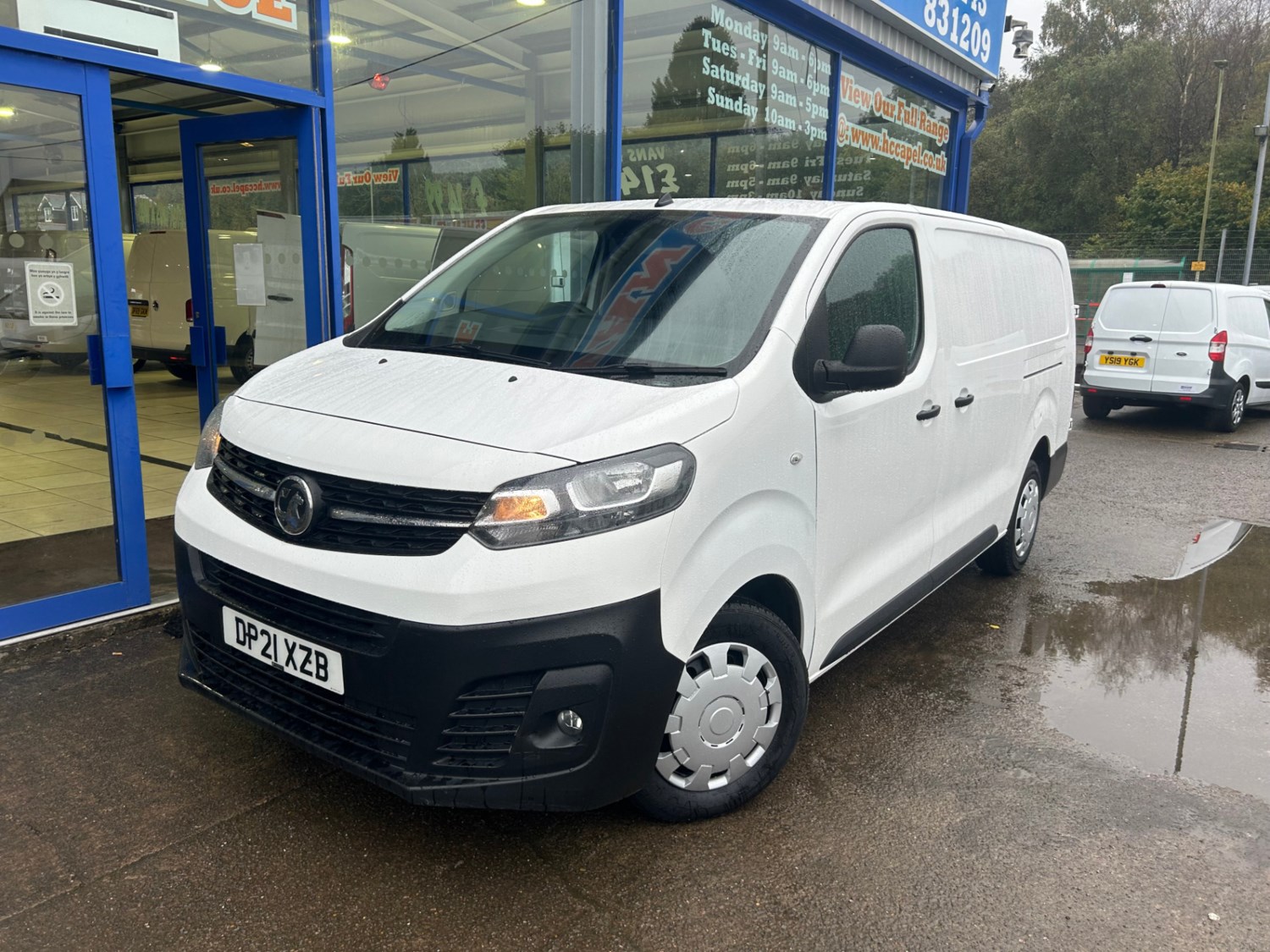 Vauxhall Vivaro Listing Image