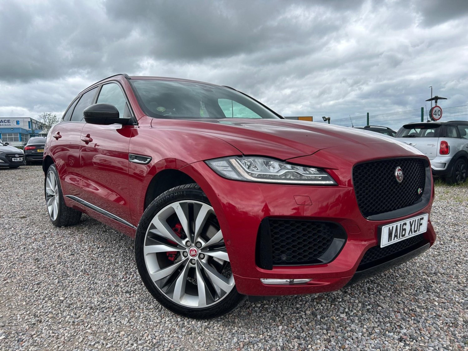 Jaguar F-PACE Listing Image