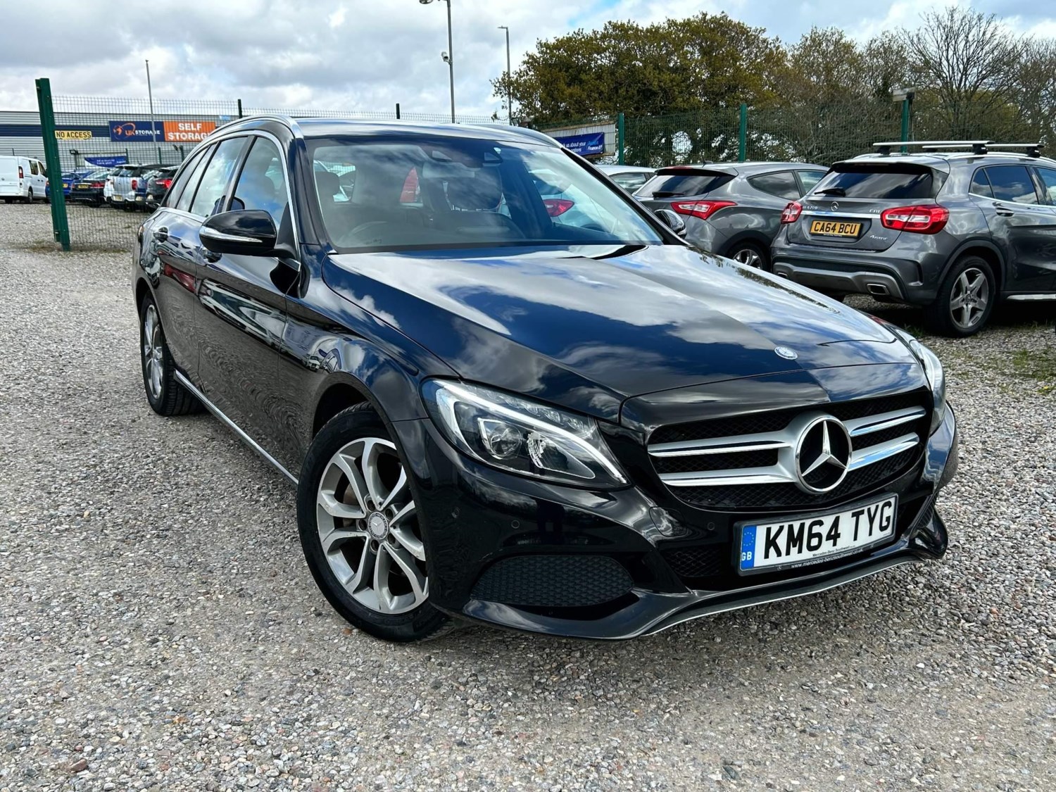 Mercedes-Benz C-Class Listing Image