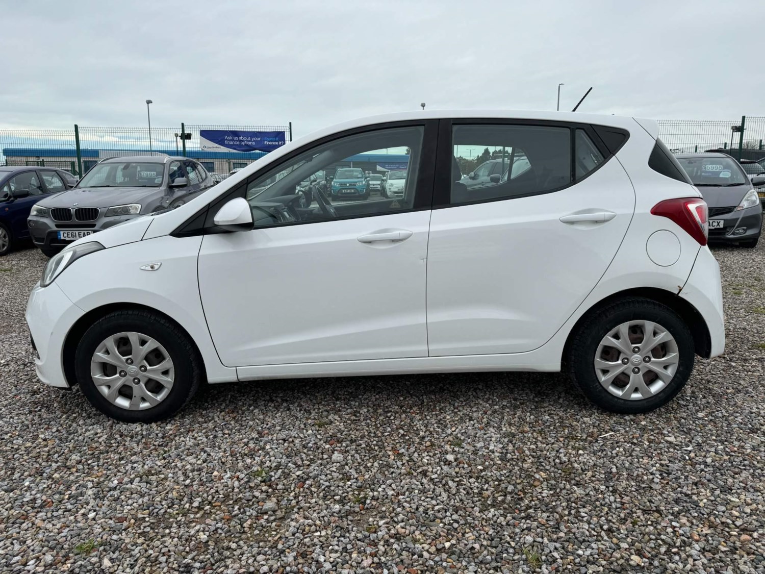 Hyundai i10 Listing Image