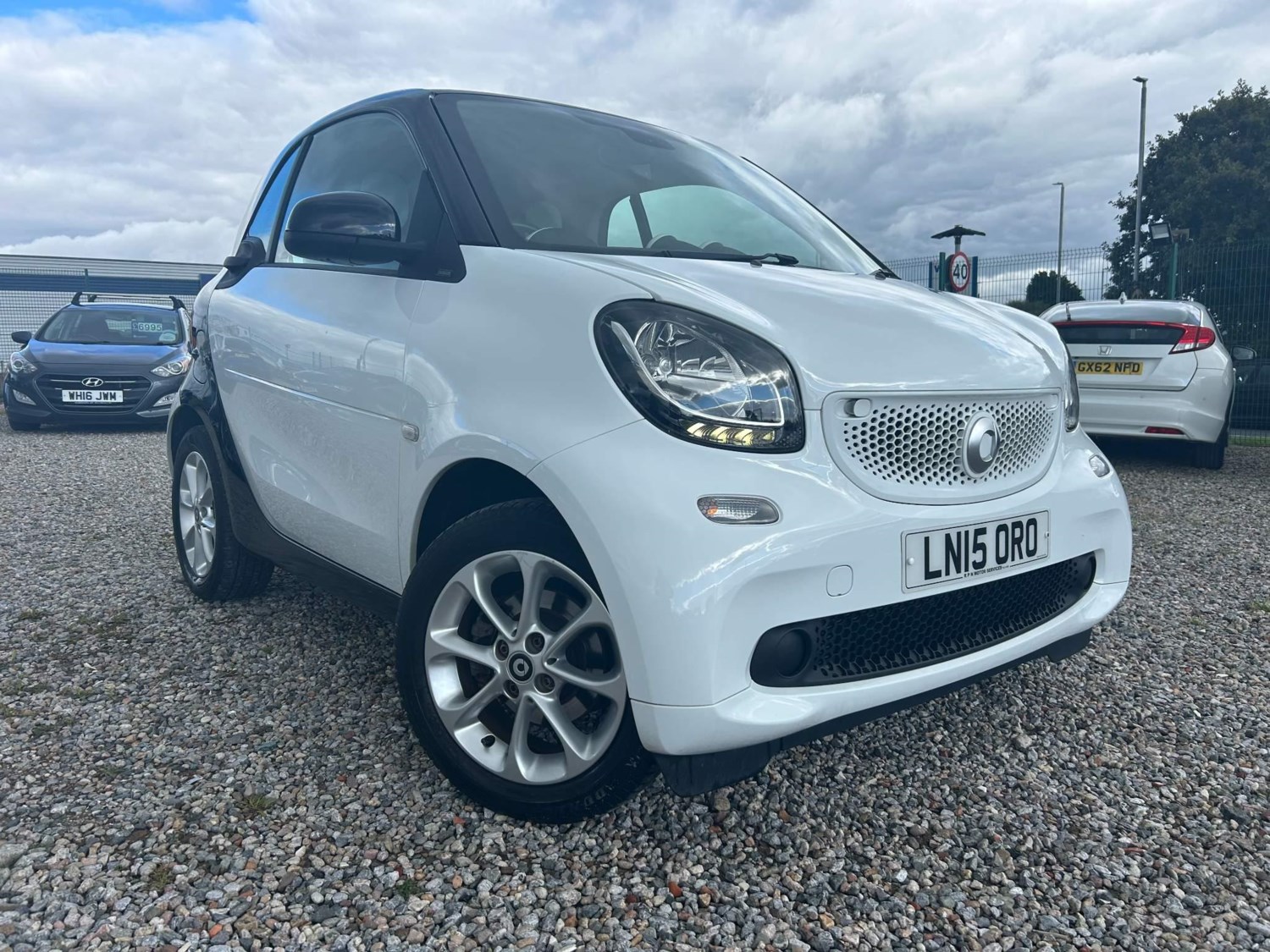 Smart fortwo Listing Image