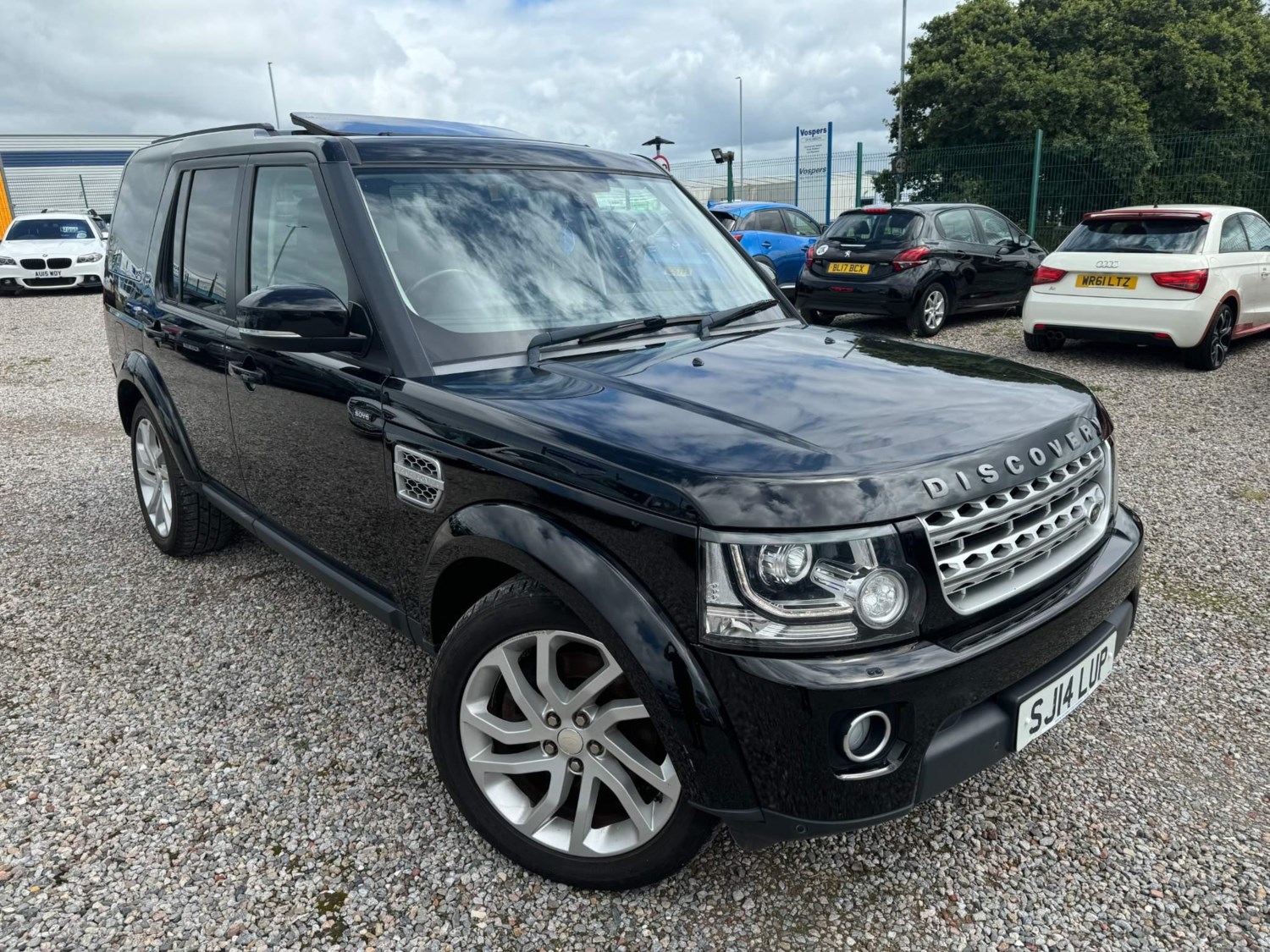 Land Rover Discovery 4 Listing Image